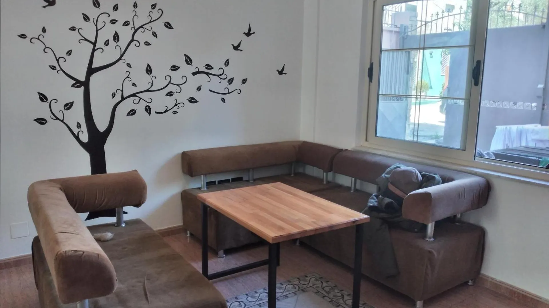 Hostel Albania Villa Tirana